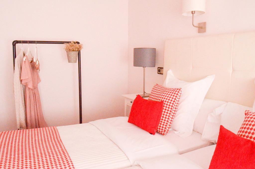 Hostal Carlos V 푸에블라 데 사나브리아 외부 사진