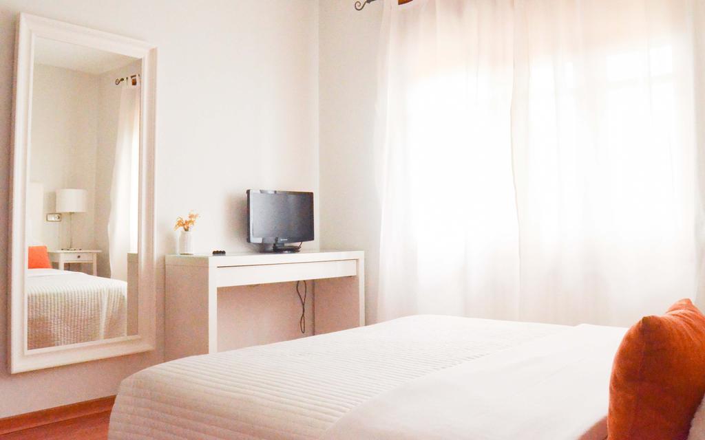 Hostal Carlos V 푸에블라 데 사나브리아 외부 사진