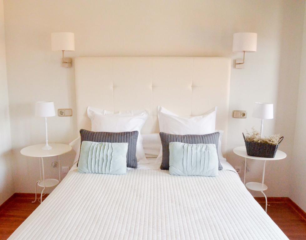 Hostal Carlos V 푸에블라 데 사나브리아 객실 사진