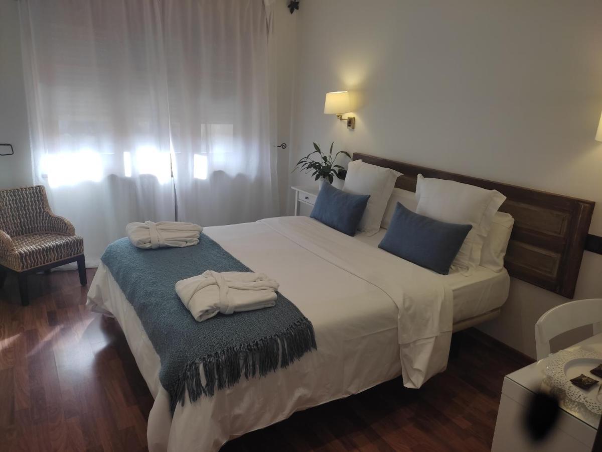Hostal Carlos V 푸에블라 데 사나브리아 외부 사진