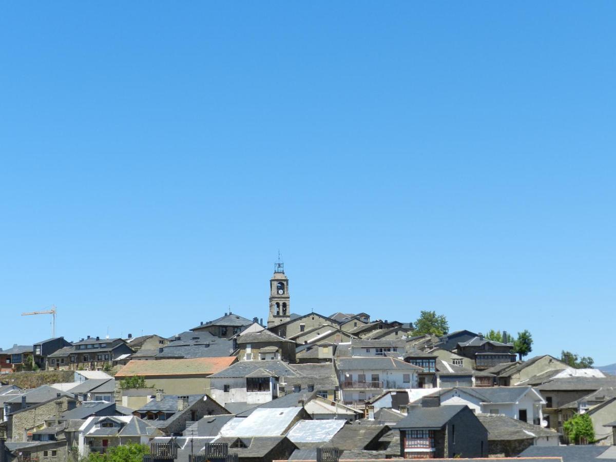 Hostal Carlos V 푸에블라 데 사나브리아 외부 사진